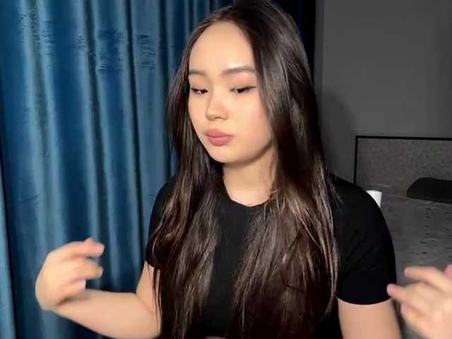 LatrishaAltigs's BongaCams show and profile