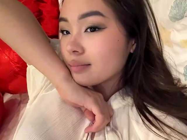 LatrishaAltigs's BongaCams show and profile