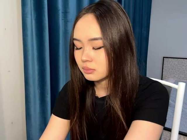 LatrishaAltigs's BongaCams show and profile