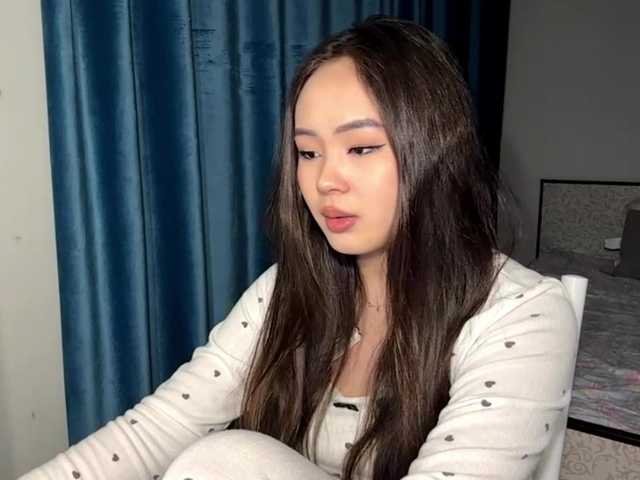 LatrishaAltigs's BongaCams show and profile