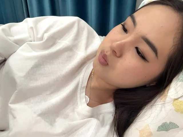 LatrishaAltigs's BongaCams show and profile