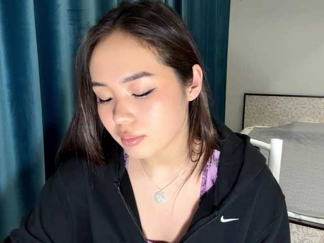 LatrishaAltigs's BongaCams show and profile