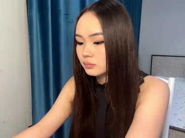 LatrishaAltigs's BongaCams show and profile