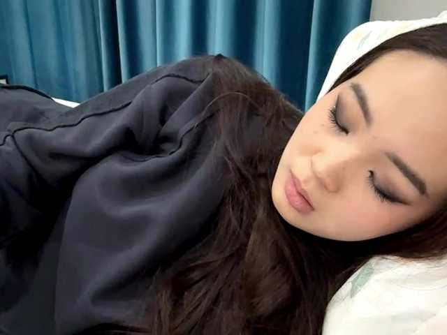 LatrishaAltigs's BongaCams show and profile