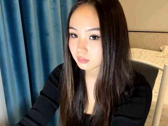 LatrishaAltigs webcam