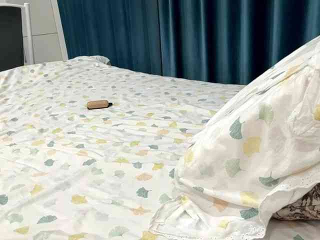 LatrishaAltigs webcam