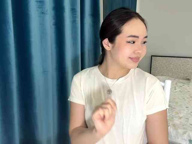 LatrishaAltigs webcam