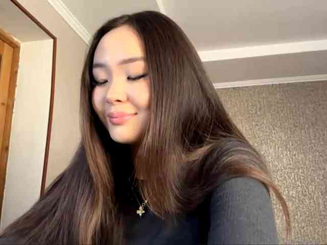 LatrishaAltigs webcam