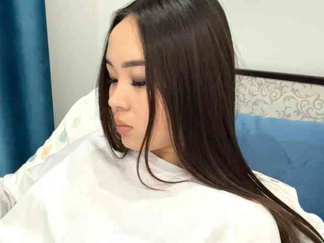 LatrishaAltigs webcam