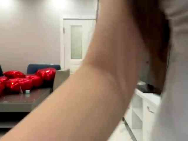 LatrishaAltigs webcam