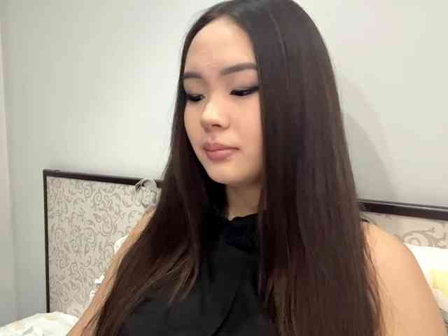 LatrishaAltigs webcam