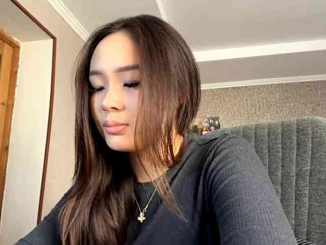 LatrishaAltigs webcam