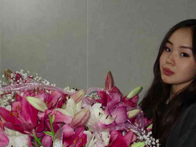 LatrishaAltigs webcam