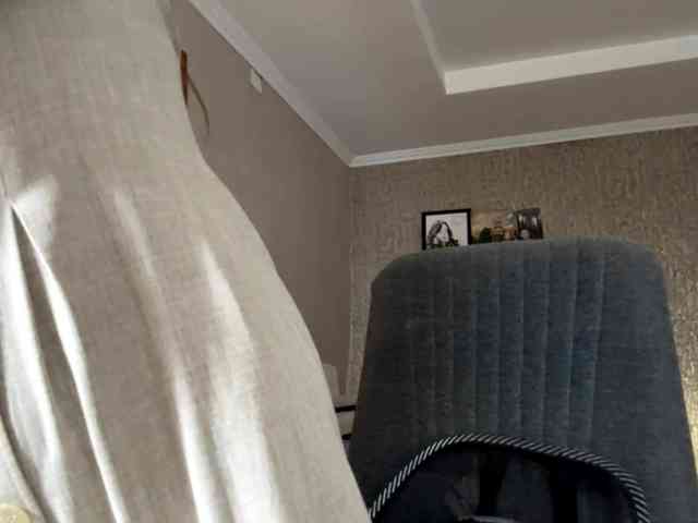 LatrishaAltigs webcam