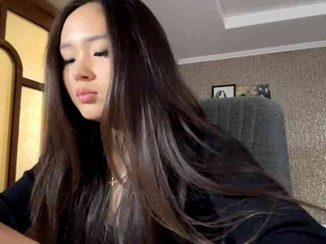 LatrishaAltigs webcam