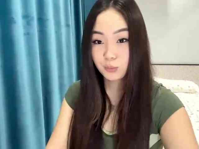 LatrishaAltigs webcam