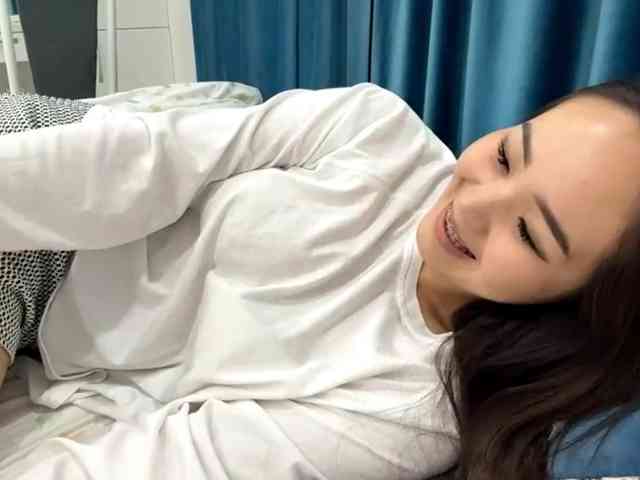 LatrishaAltigs webcam