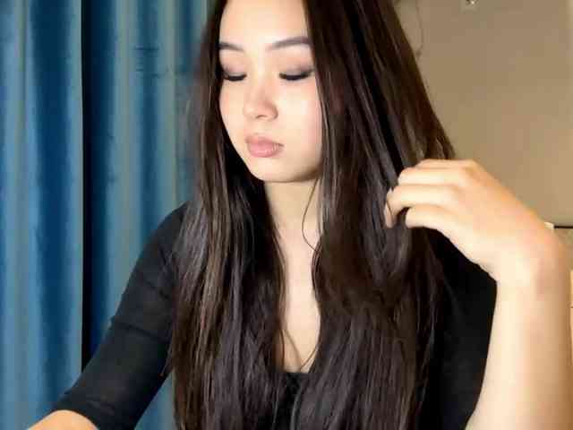 LatrishaAltigs webcam