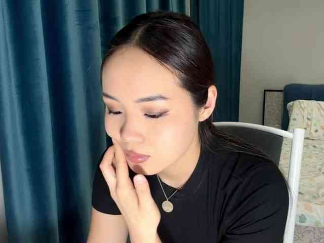 LatrishaAltigs webcam