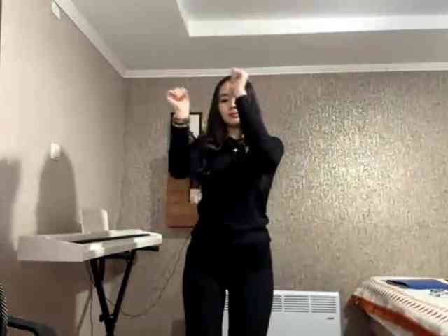 LatrishaAltigs webcam