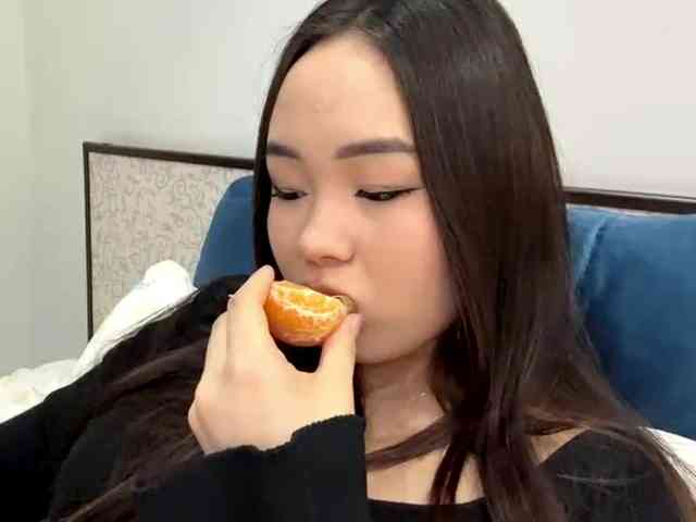 LatrishaAltigs webcam