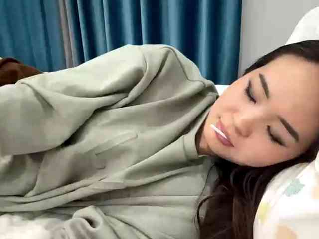 LatrishaAltigs webcam