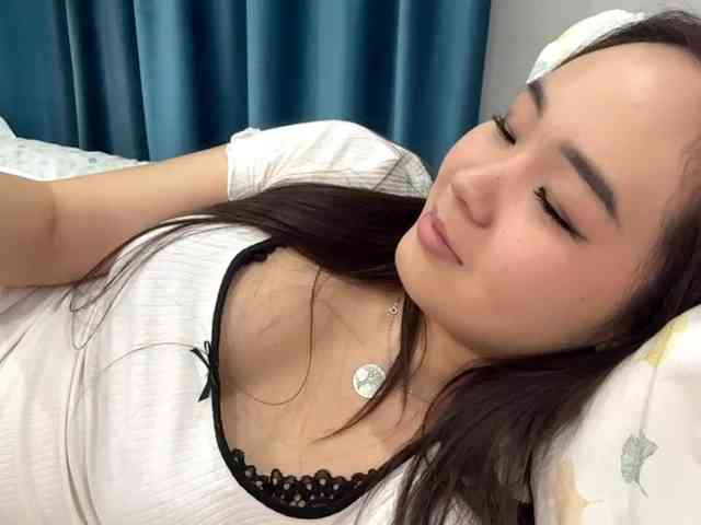 LatrishaAltigs webcam