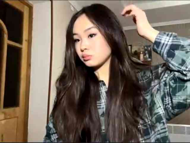 LatrishaAltigs webcam