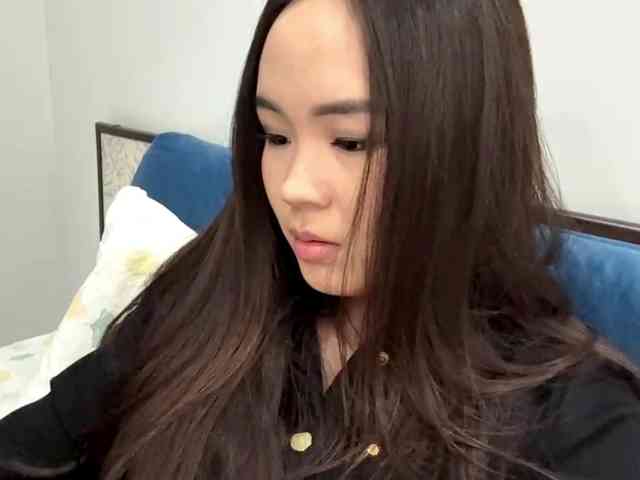 LatrishaAltigs webcam