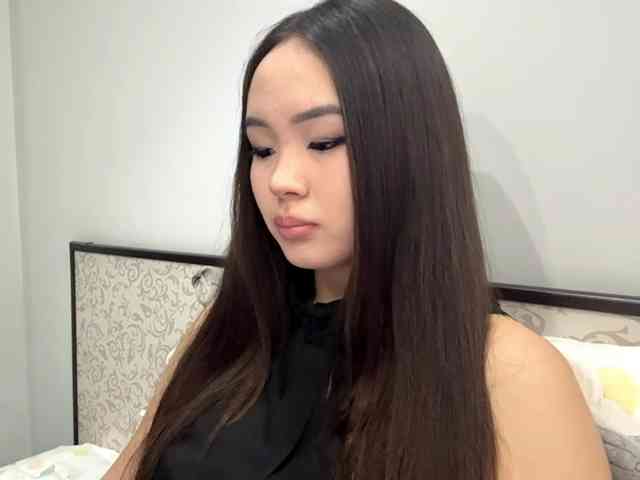 LatrishaAltigs webcam