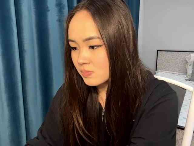 LatrishaAltigs webcam