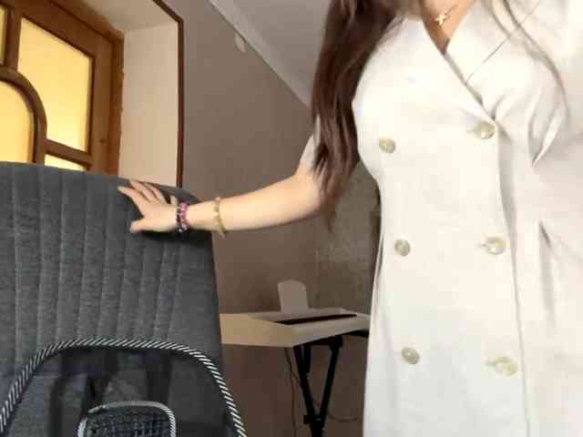 LatrishaAltigs webcam