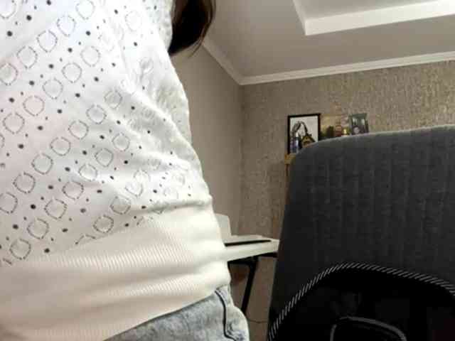 LatrishaAltigs webcam