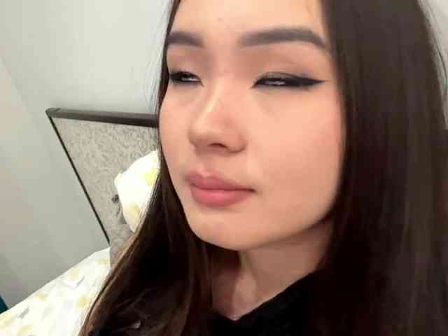 LatrishaAltigs webcam