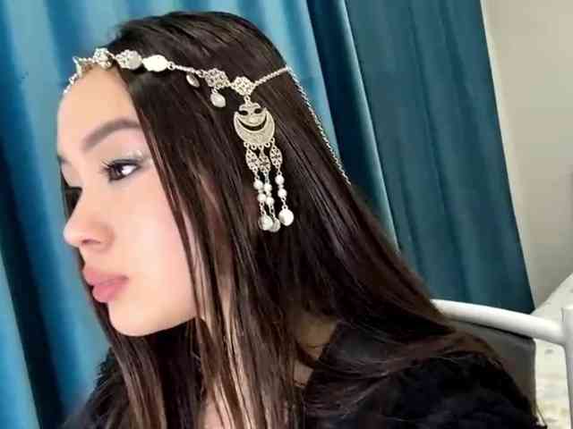 LatrishaAltigs webcam