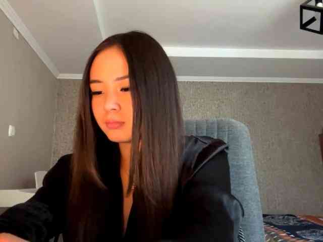 LatrishaAltigs webcam