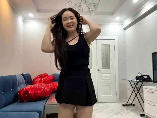 LatrishaAltigs webcam