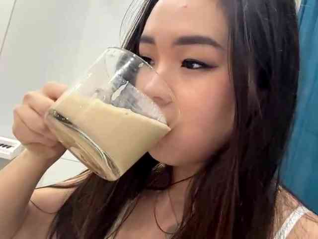 LatrishaAltigs webcam