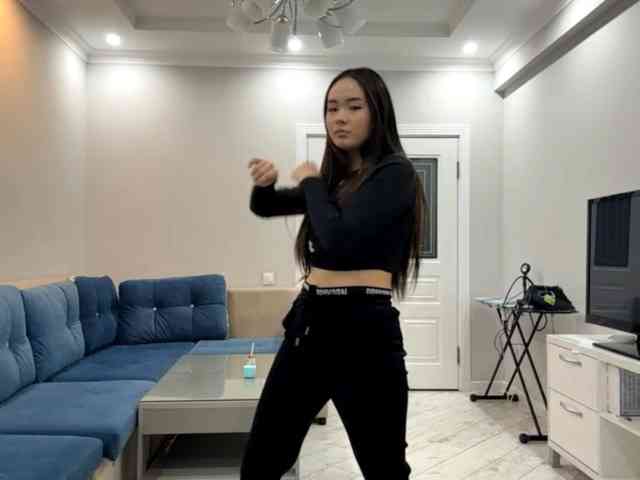 LatrishaAltigs webcam