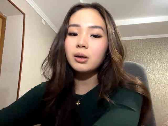 LatrishaAltigs webcam