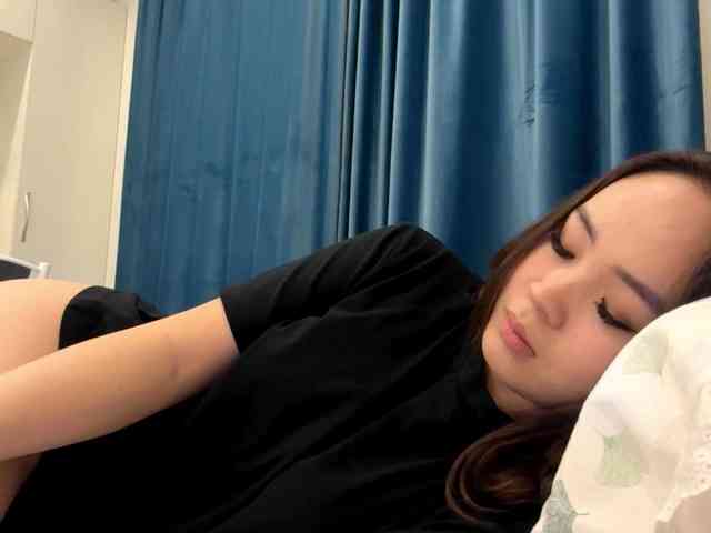 LatrishaAltigs webcam