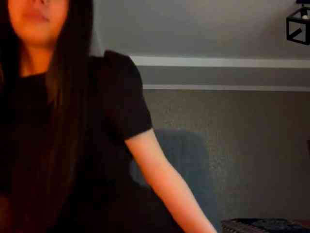 LatrishaAltigs webcam