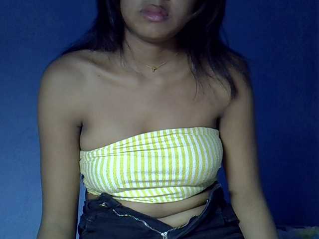  Nickylouama chat room