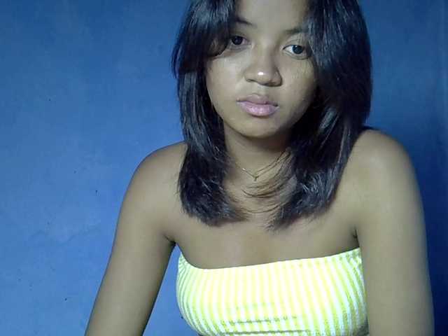 Nickylouama, une amatrice française avec qui discuter et avoir du sexe