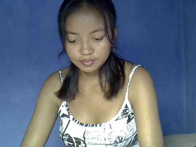 Nickylouama Live Webcam on BongaCams