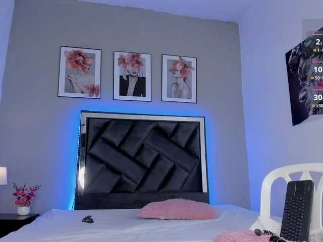 ZoeLonghair's BongaCams show and profile