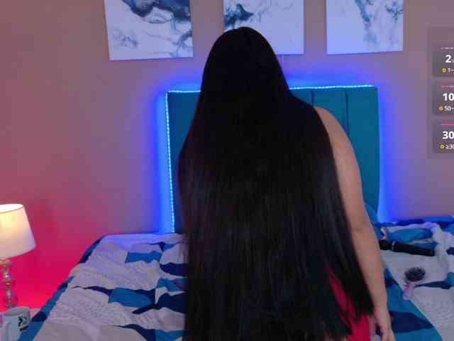 ZoeLonghair webcam