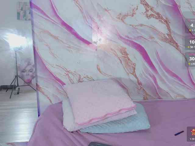 ZoeLonghair ZoeLonghair