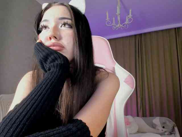 sweetmikasa webcam