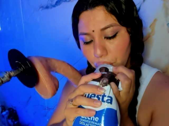 hadecute's BongaCams show and profile